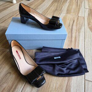 PRADA Bow Chunky Heel Black Patent Leather Shoes Eur. 36.5